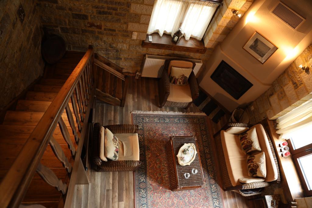 Guesthouse Amalia Kalesménon Zewnętrze zdjęcie